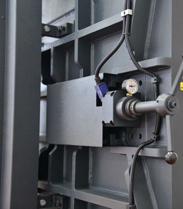 دستگاه اره نواری دوستون نیمه اتوماتیک گیره هیدرولیک تیرکس TBMSY 800 CH